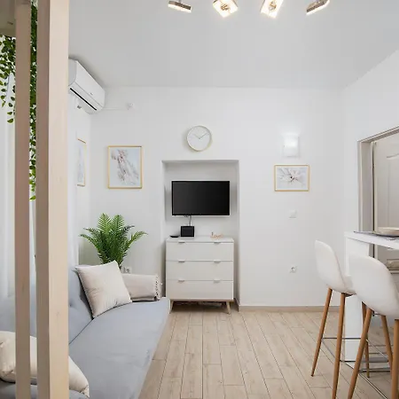 Apartment Elegant Next To Arena *