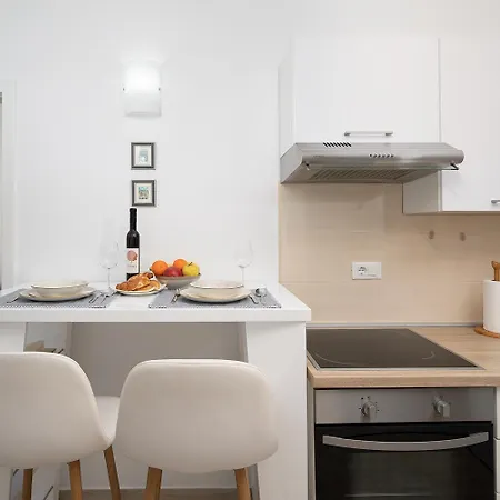 Elegant Next To Arena Daire