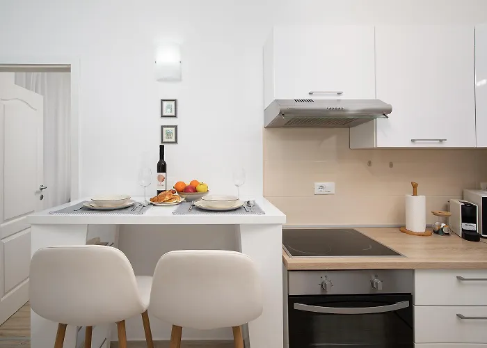 Elegant Next To Arena 아파트